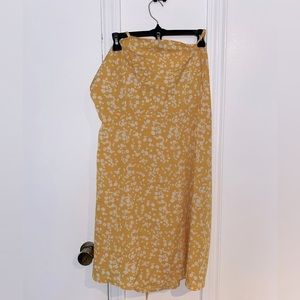 Thrifted yellow sun dress